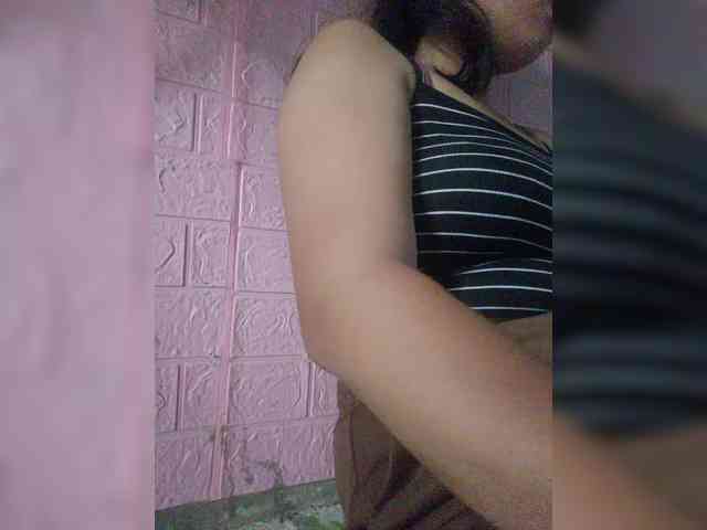 hornylittleprincess69 webcam