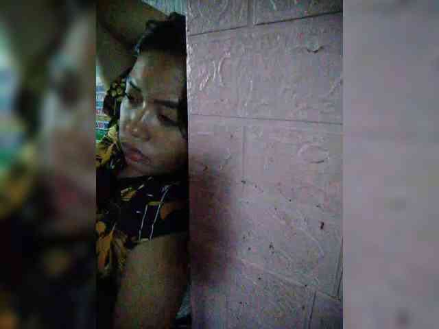 hornylittleprincess69 webcam