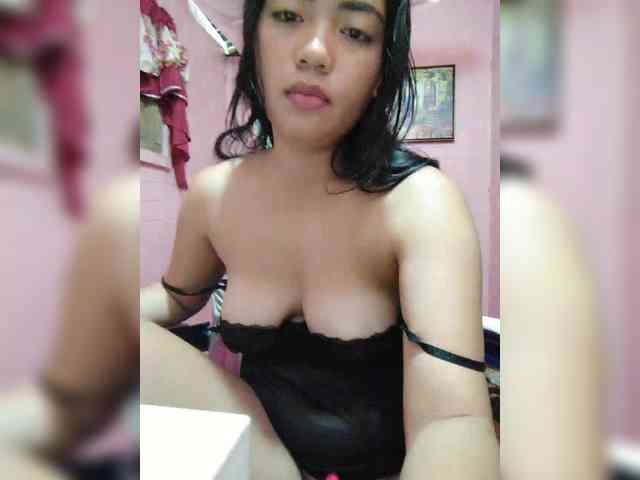 hornylittleprincess69 webcam