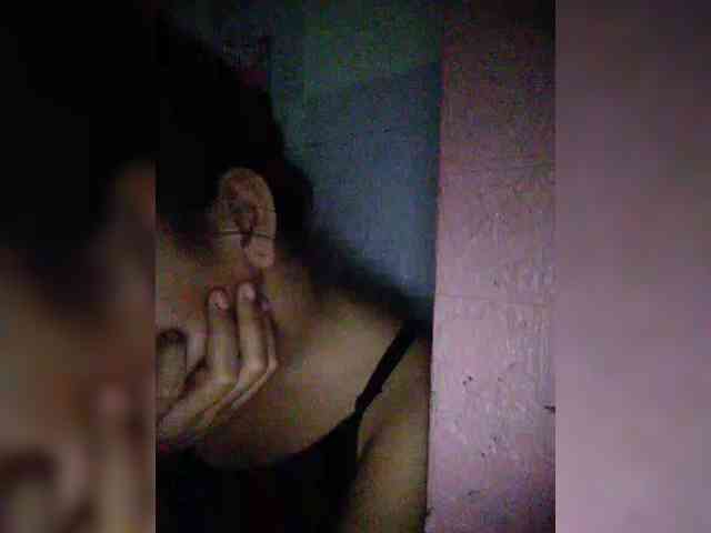 hornylittleprincess69 webcam