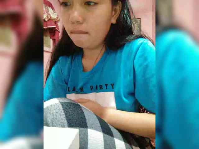 hornylittleprincess69 webcam