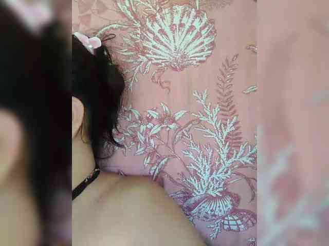 hornylittleprincess69 webcam