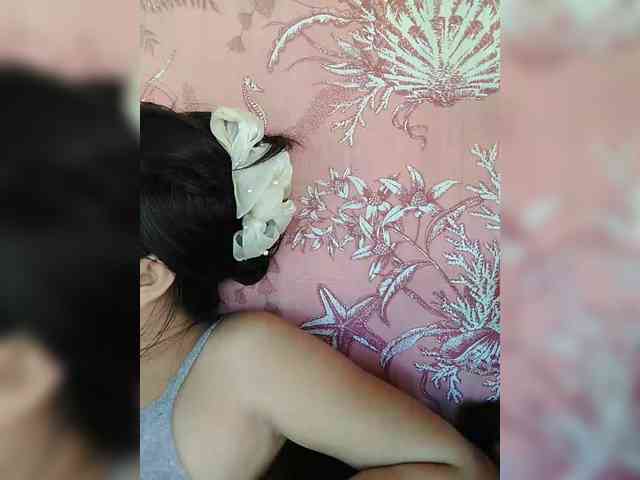 hornylittleprincess69 webcam