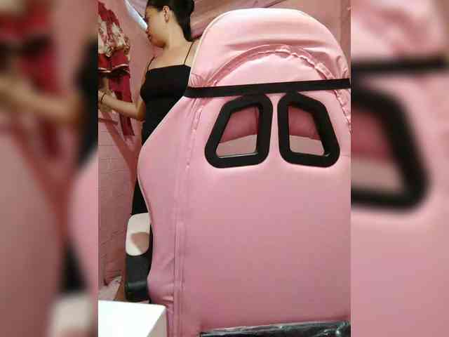 hornylittleprincess69 webcam