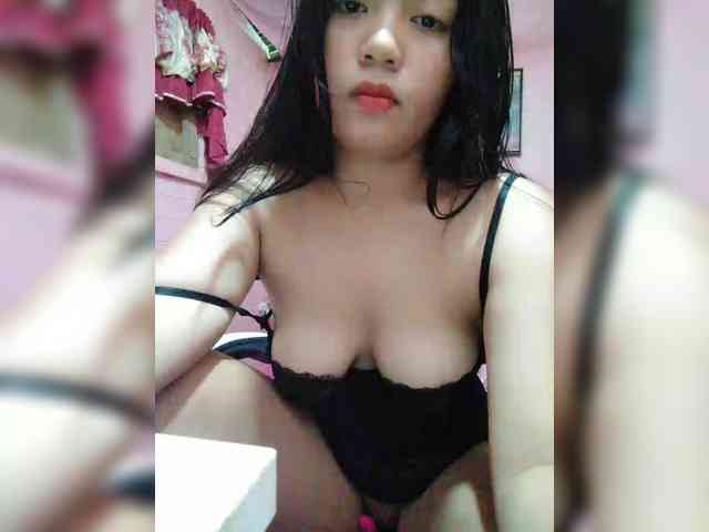 hornylittleprincess69 webcam