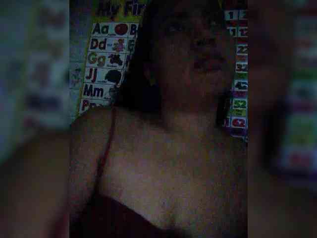 hornylittleprincess69 webcam