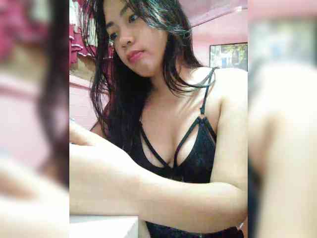 hornylittleprincess69 webcam