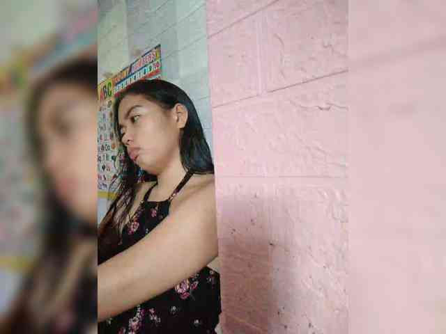 hornylittleprincess69 webcam