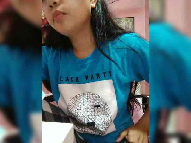 hornylittleprincess69 webcam