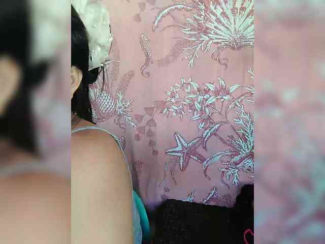 hornylittleprincess69 webcam