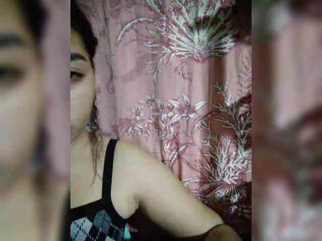 hornylittleprincess69 webcam