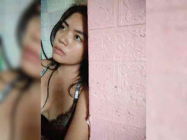 hornylittleprincess69 webcam