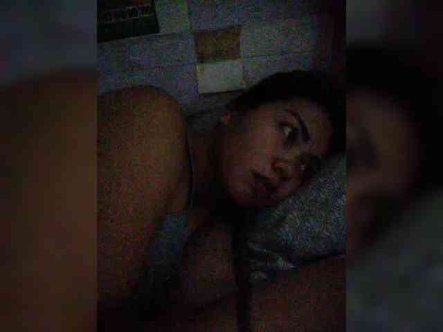 hornylittleprincess69 webcam