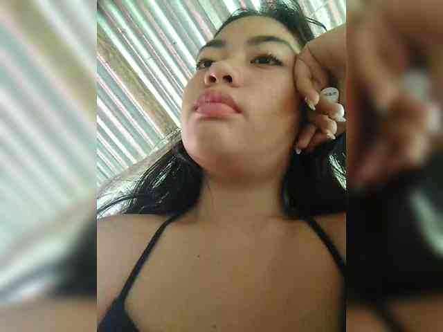 hornylittleprincess69 webcam