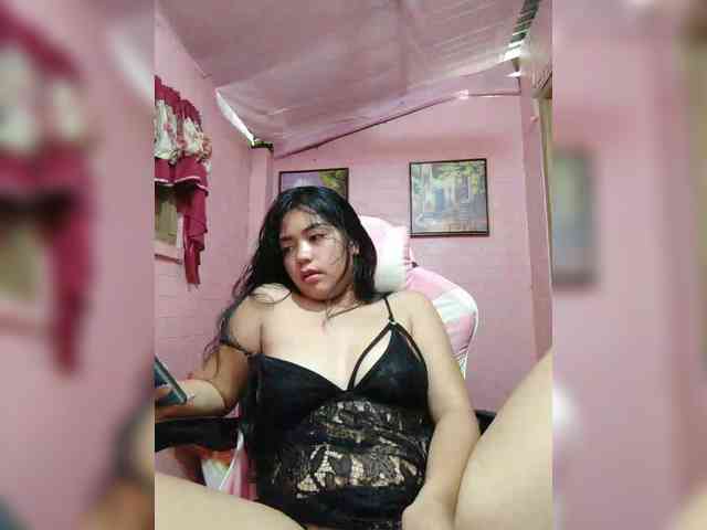 hornylittleprincess69 webcam