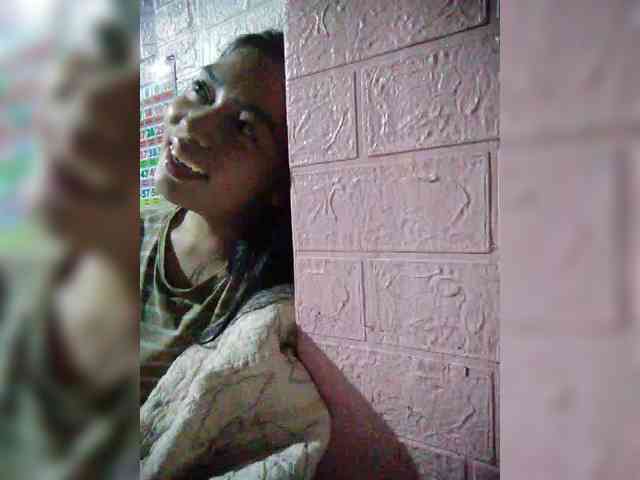 hornylittleprincess69 webcam