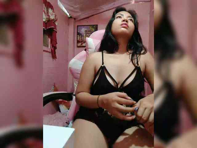 hornylittleprincess69 webcam