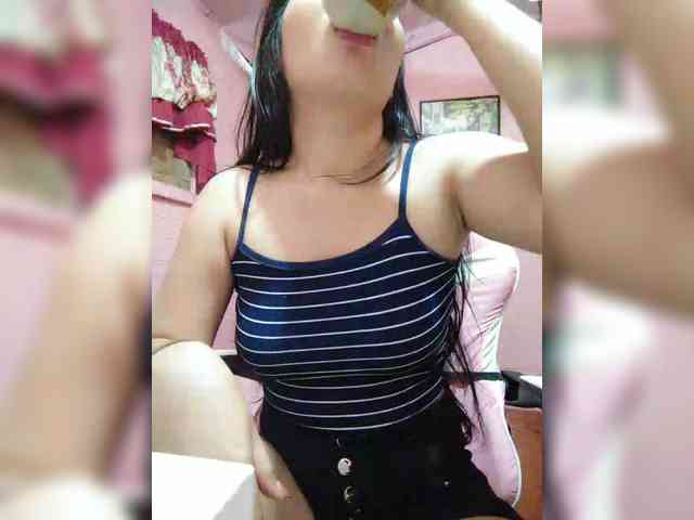 hornylittleprincess69 webcam