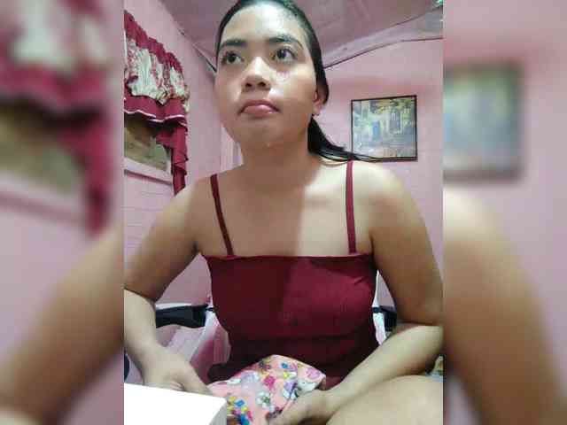 hornylittleprincess69 webcam