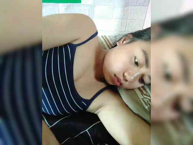 hornylittleprincess69 webcam