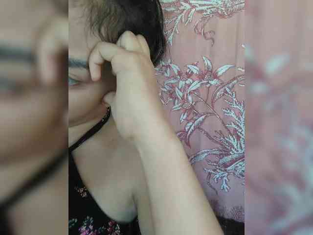 hornylittleprincess69 webcam