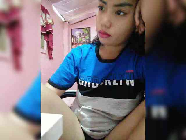 hornylittleprincess69 webcam