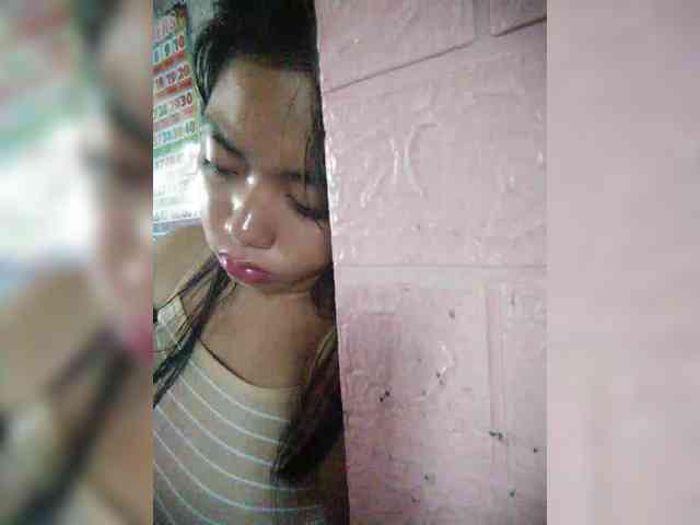 hornylittleprincess69 webcam