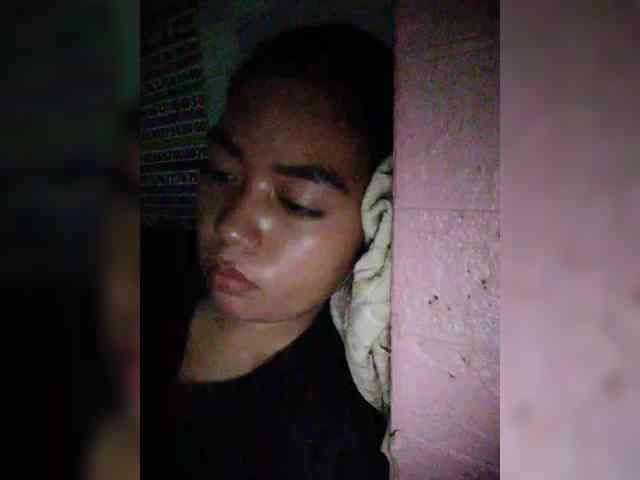 hornylittleprincess69 webcam