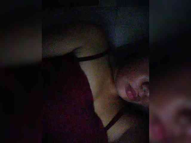 hornylittleprincess69 webcam