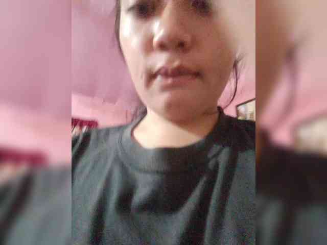 hornylittleprincess69 webcam