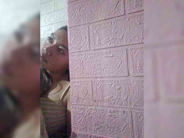 hornylittleprincess69 webcam