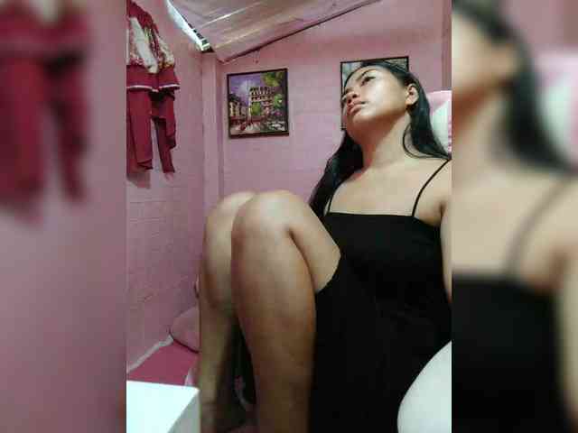 hornylittleprincess69 webcam