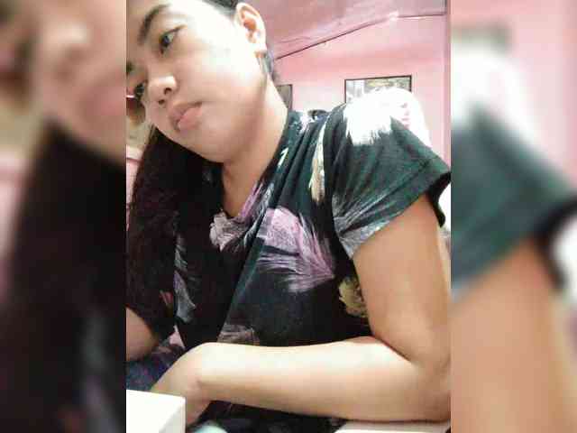 hornylittleprincess69 webcam