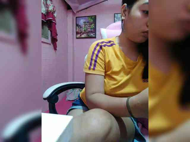 hornylittleprincess69 webcam