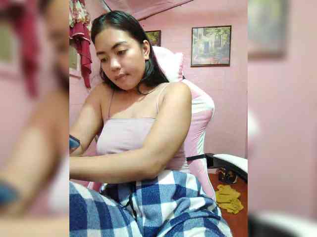 hornylittleprincess69 webcam
