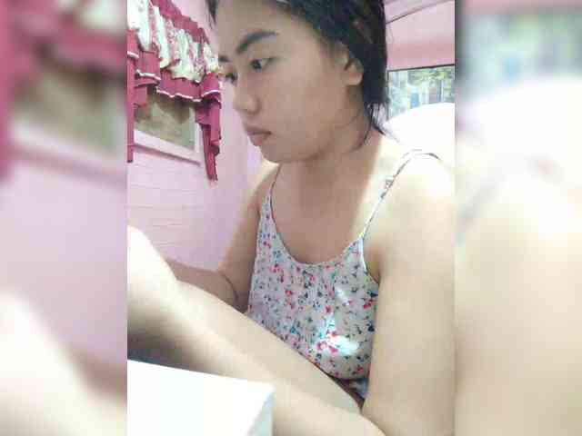 hornylittleprincess69 webcam