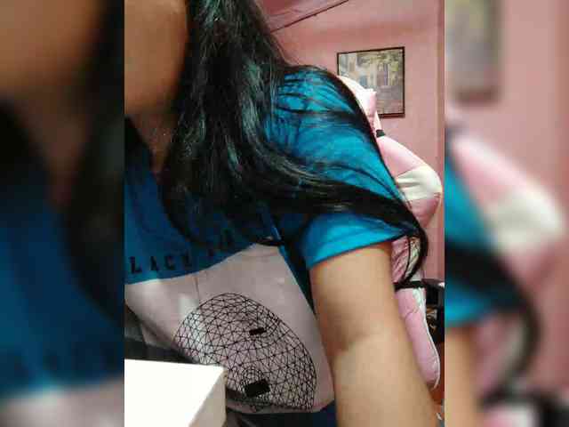 hornylittleprincess69 webcam