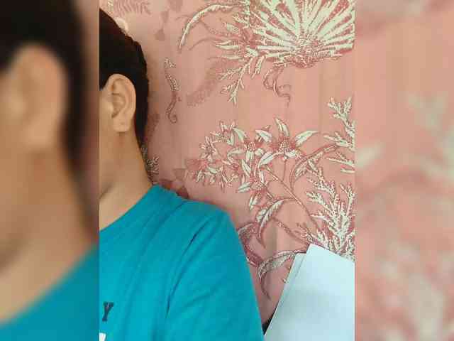 hornylittleprincess69 webcam