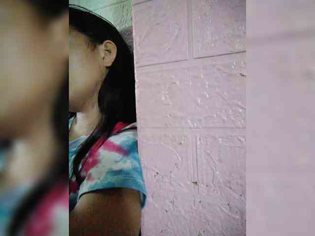 hornylittleprincess69 webcam