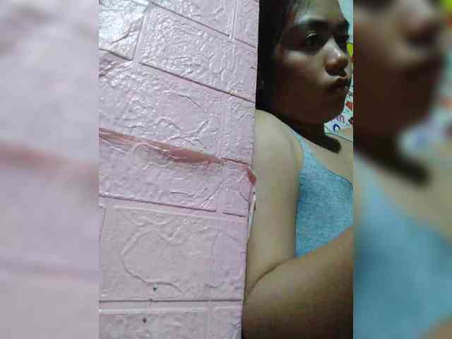 hornylittleprincess69 webcam