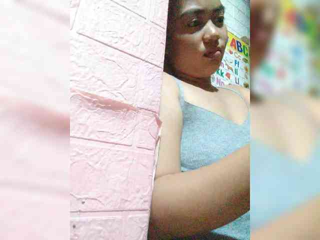 hornylittleprincess69 webcam