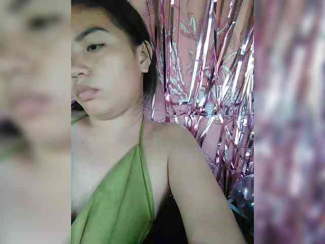 hornylittleprincess69 webcam