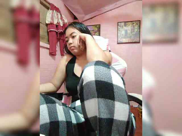 hornylittleprincess69 webcam