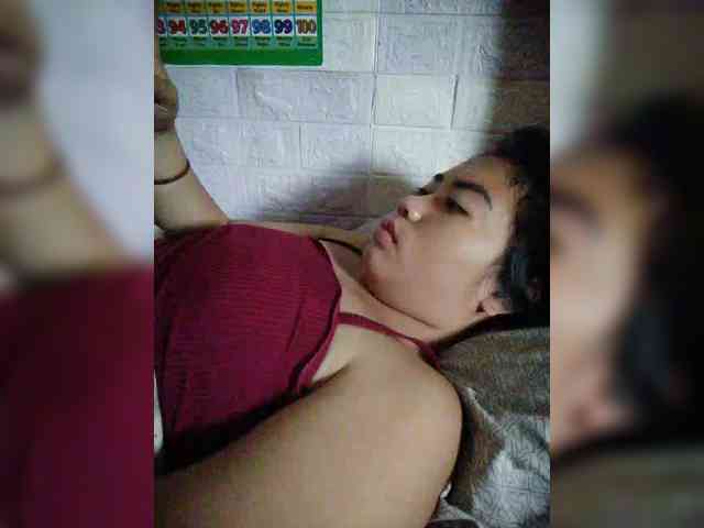 hornylittleprincess69 webcam