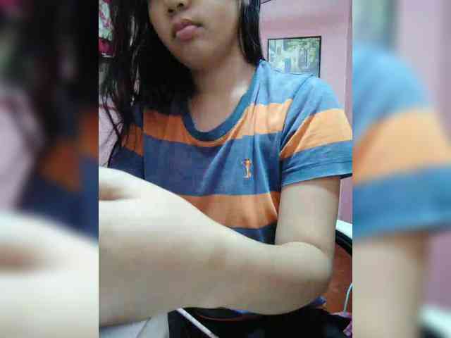 hornylittleprincess69 webcam