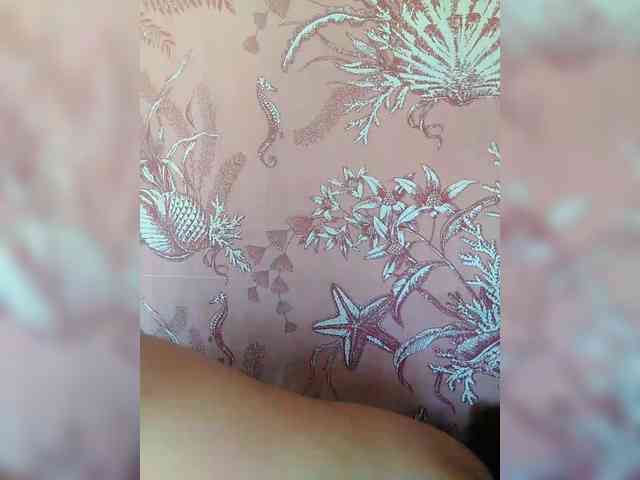 hornylittleprincess69 webcam