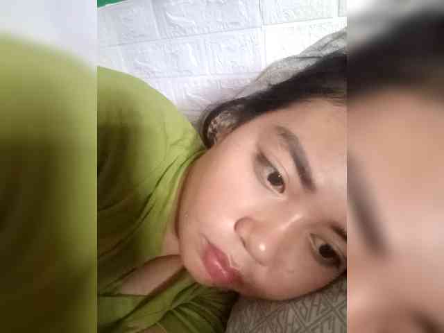 hornylittleprincess69 webcam