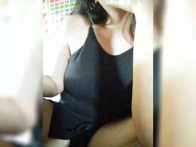 hornylittleprincess69 webcam