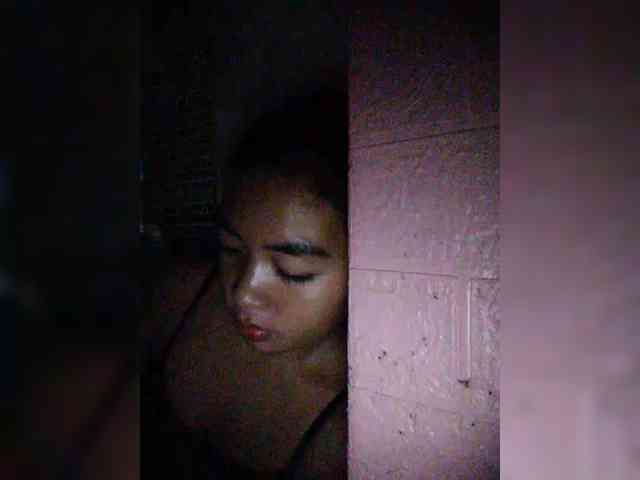 hornylittleprincess69 webcam