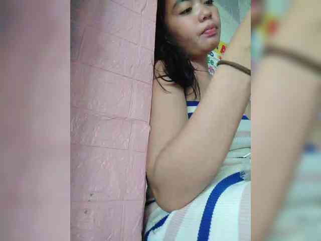 hornylittleprincess69 webcam